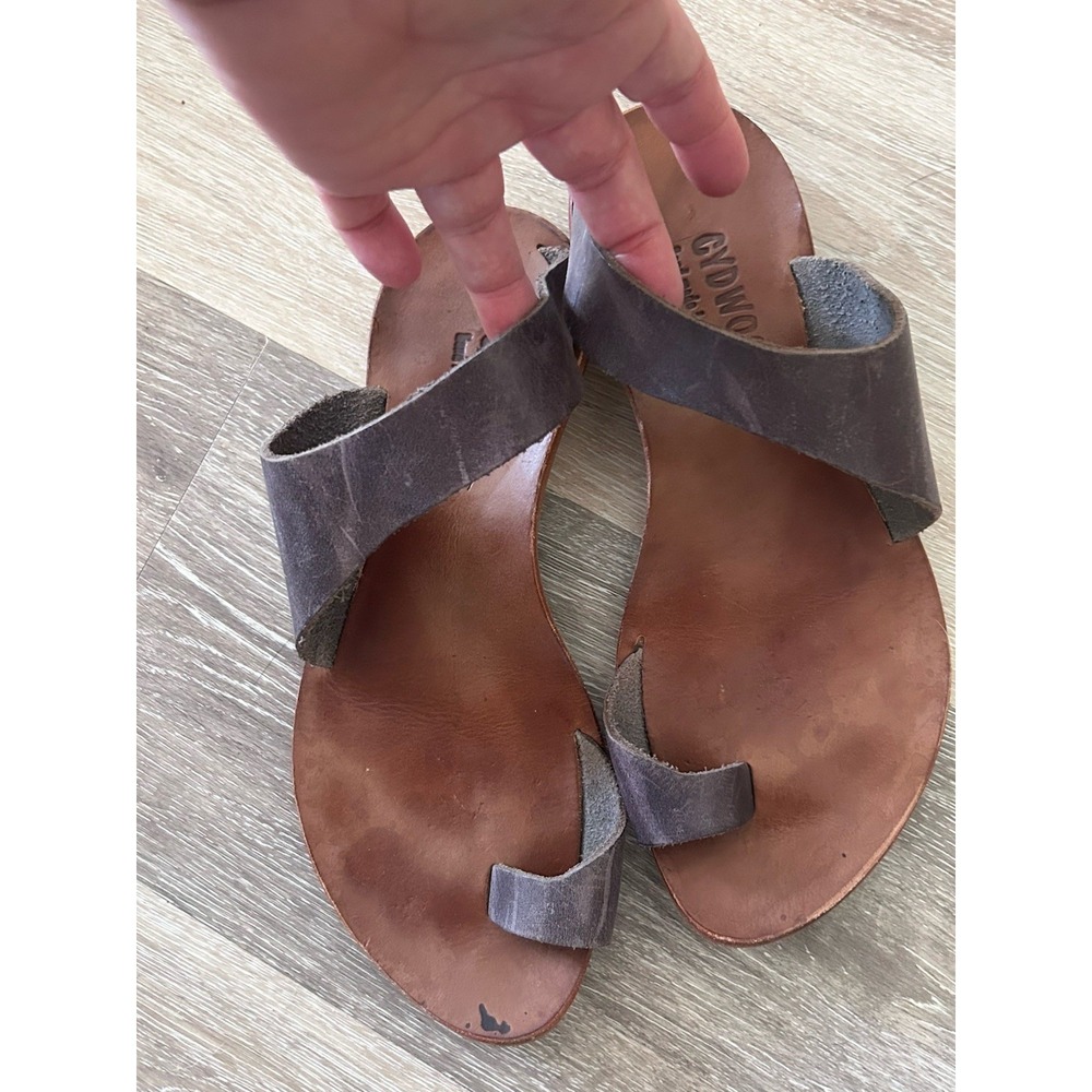 CYDWOQ THONG TOE LOOP FLAT SANDALS GRAY LEATHER Womens BOHO BEACH Size 37